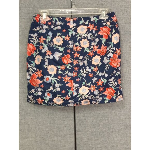 St. John's Bay Blue Red Floral Skort Size Medium - Picture 2 of 6